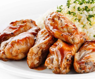 Куриные крылышки в соусе BBQ