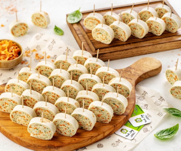 Рулетики с курицей и морковью 80 шт.