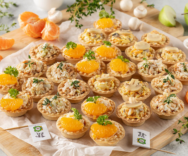 Ассорти тарталеток с начинками из курицы 24 шт.