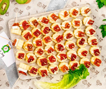 Канапе «Сырные бочонки» 45 шт.